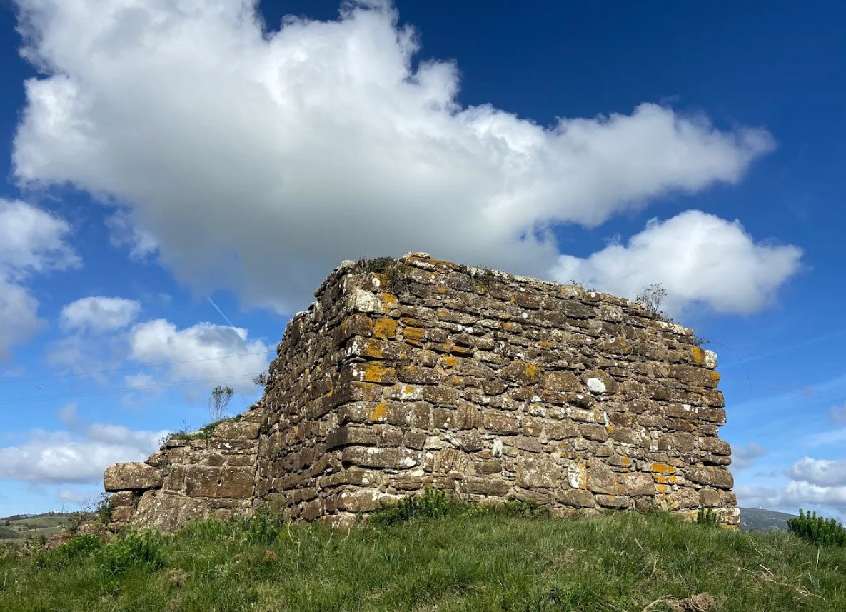 Castelo de Vila Verde dos Francos (ruínas), Portugal